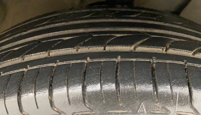 2013 Nissan Micra XV CVT, Petrol, Automatic, 54,257 km, Right Front Tyre Tread