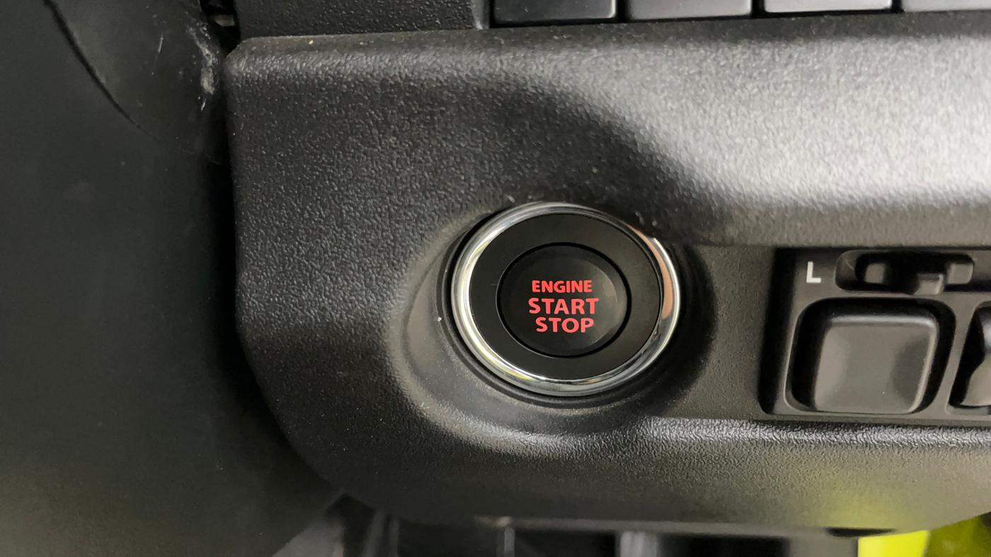 2025 Maruti JIMNY ALPHA ALL GRIP PRO AT, Petrol, Automatic, 2,589 km, Keyless Start/ Stop Button
