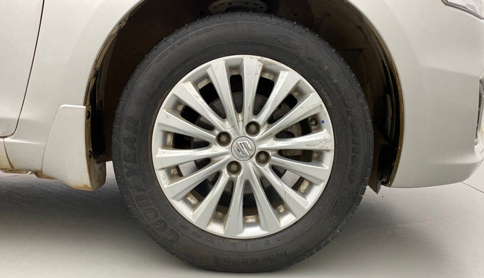 2017 Maruti Ciaz ZETA 1.4 VVT AMT, Petrol, Automatic, 59,206 km, Right Front Wheel