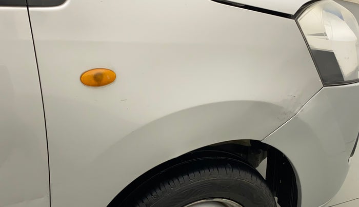 2012 Maruti Wagon R 1.0 LXI, Petrol, Manual, 45,309 km, Right fender - Slightly dented