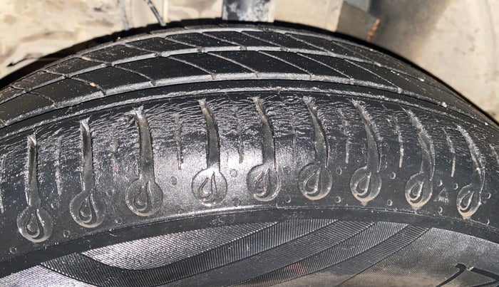 2022 Tata Tiago XT RHYTHM PETROL, Petrol, Manual, 14,740 km, Left Front Tyre Tread