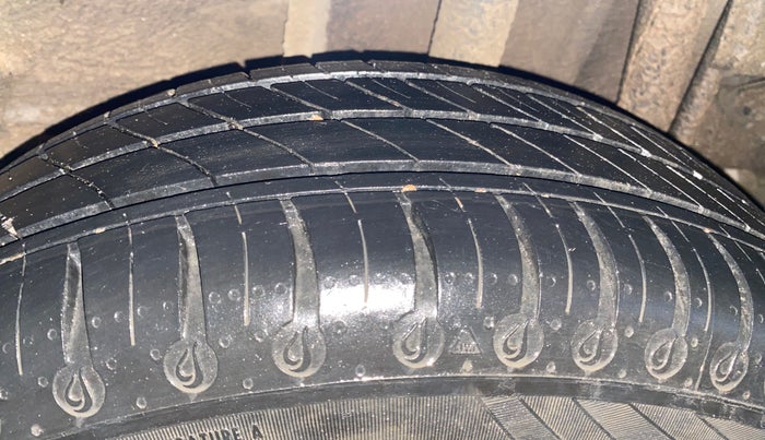 2022 Tata Tiago XT RHYTHM PETROL, Petrol, Manual, 14,740 km, Left Rear Tyre Tread