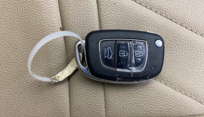 2020 Hyundai GRAND I10 NIOS SPORTZ AMT 1.2 KAPPA VTVT, Petrol, Automatic, 41,712 km, Key Close Up