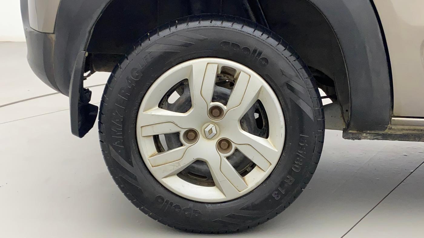 2016 Renault Kwid RXT 0.8, Petrol, Manual, 54,779 km, Right Rear Wheel