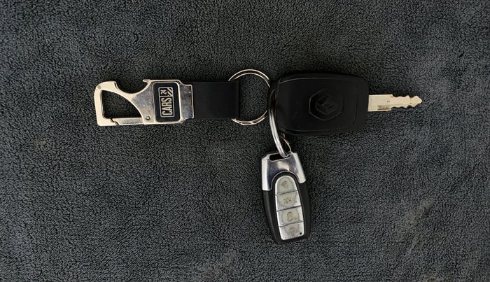 2016 Renault Kwid RXT 0.8, Petrol, Manual, 54,779 km, Key Close Up
