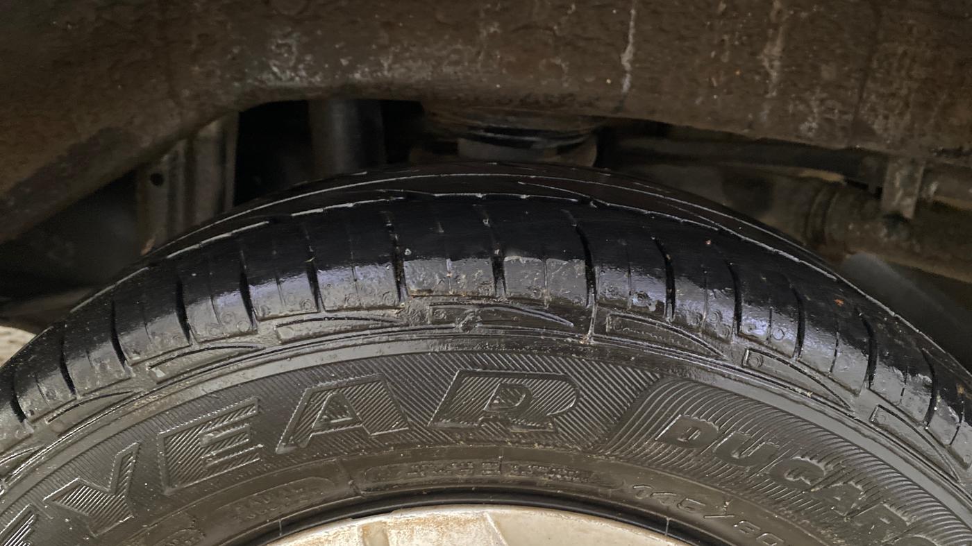 2022 Maruti Alto LXI CNG, CNG, Manual, 75,443 km, Left Rear Tyre Tread