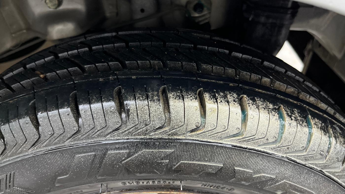 2015 Hyundai Eon D-LITE+, Petrol, Manual, 35,263 km, Left Rear Tyre Tread