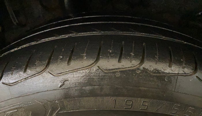 2021 Hyundai NEW I20 SPORTZ 1.0T GDI IMT, Petrol, Manual, 35,299 km, Right Rear Tyre Tread