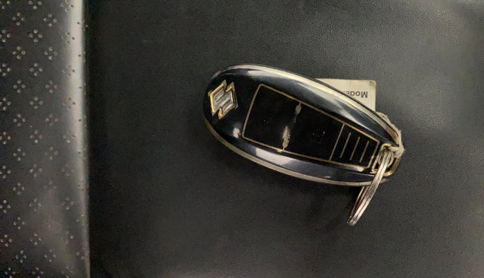 2021 Maruti Vitara Brezza VXI, Petrol, Manual, 52,412 km, Key Close Up