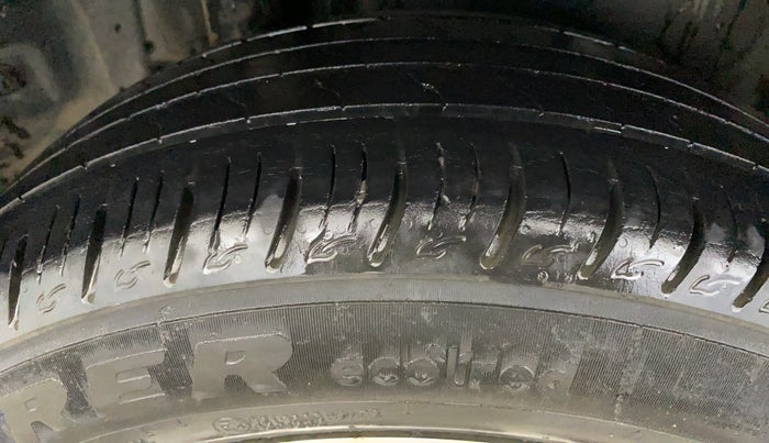 2021 Maruti Vitara Brezza VXI, Petrol, Manual, 52,412 km, Right Rear Tyre Tread