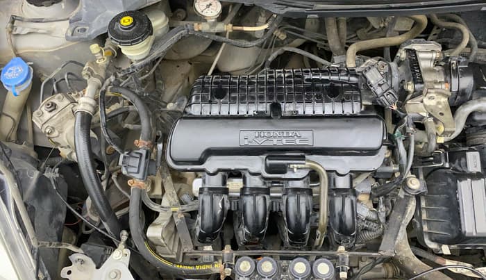2017 Honda Amaze 1.2L I-VTEC S, CNG, Manual, 1,18,320 km, Engine View - Right