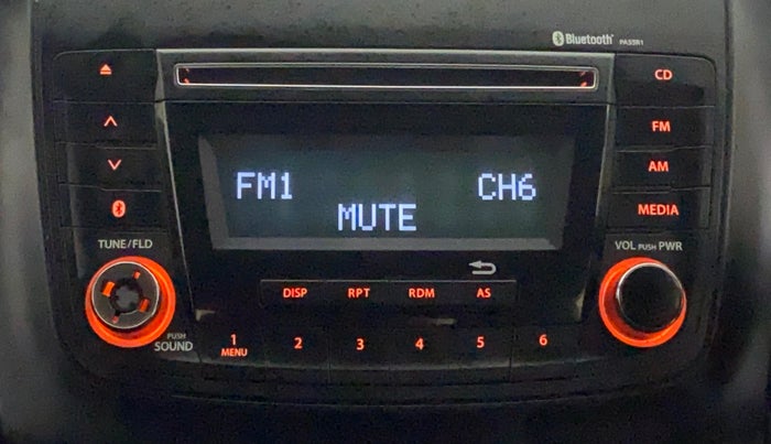 2018 Maruti Swift VXI AMT, Petrol, Automatic, 41,110 km, Infotainment System