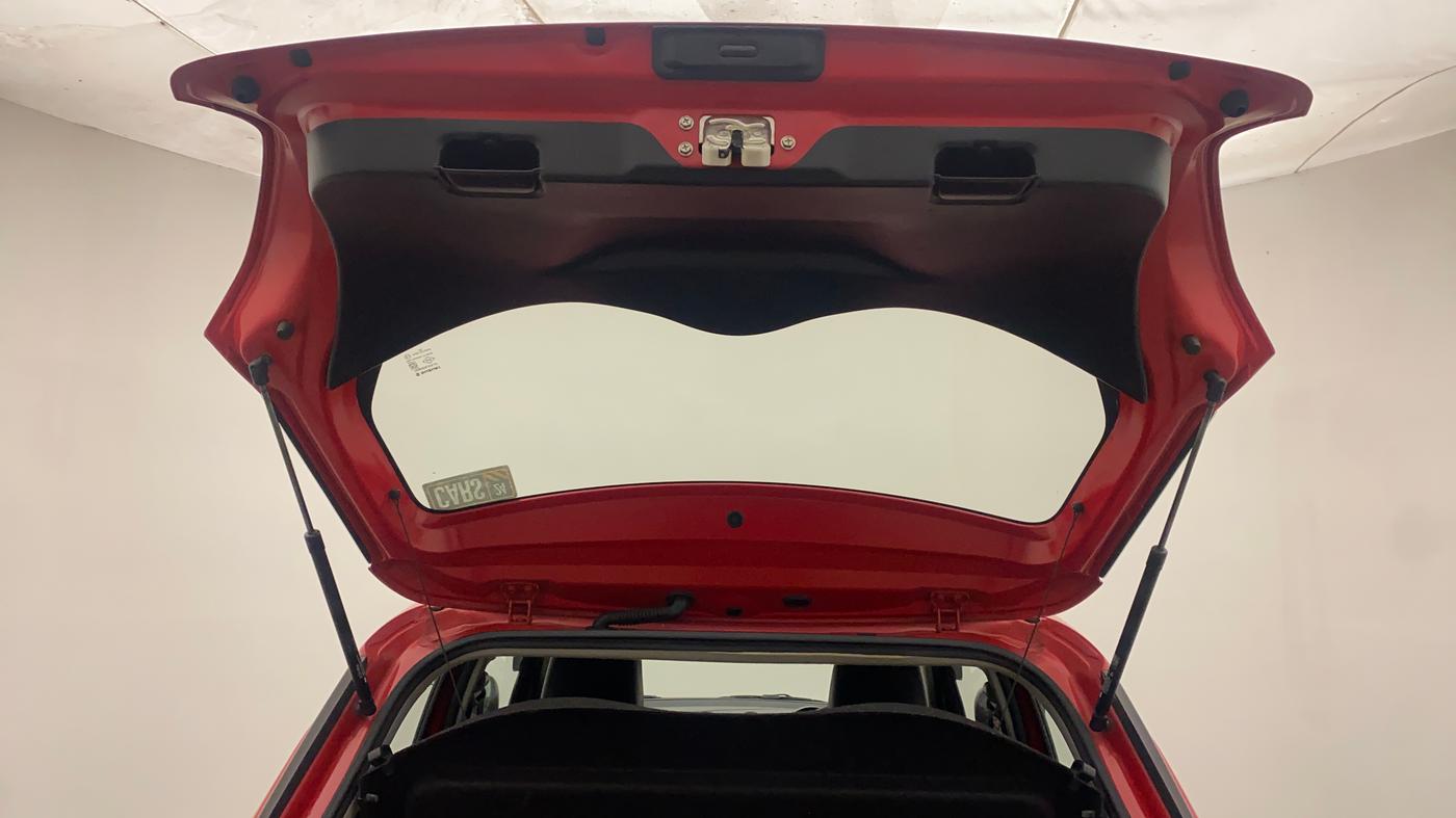 2018 Maruti Swift VXI AMT, Petrol, Automatic, 41,110 km, Boot Door Open