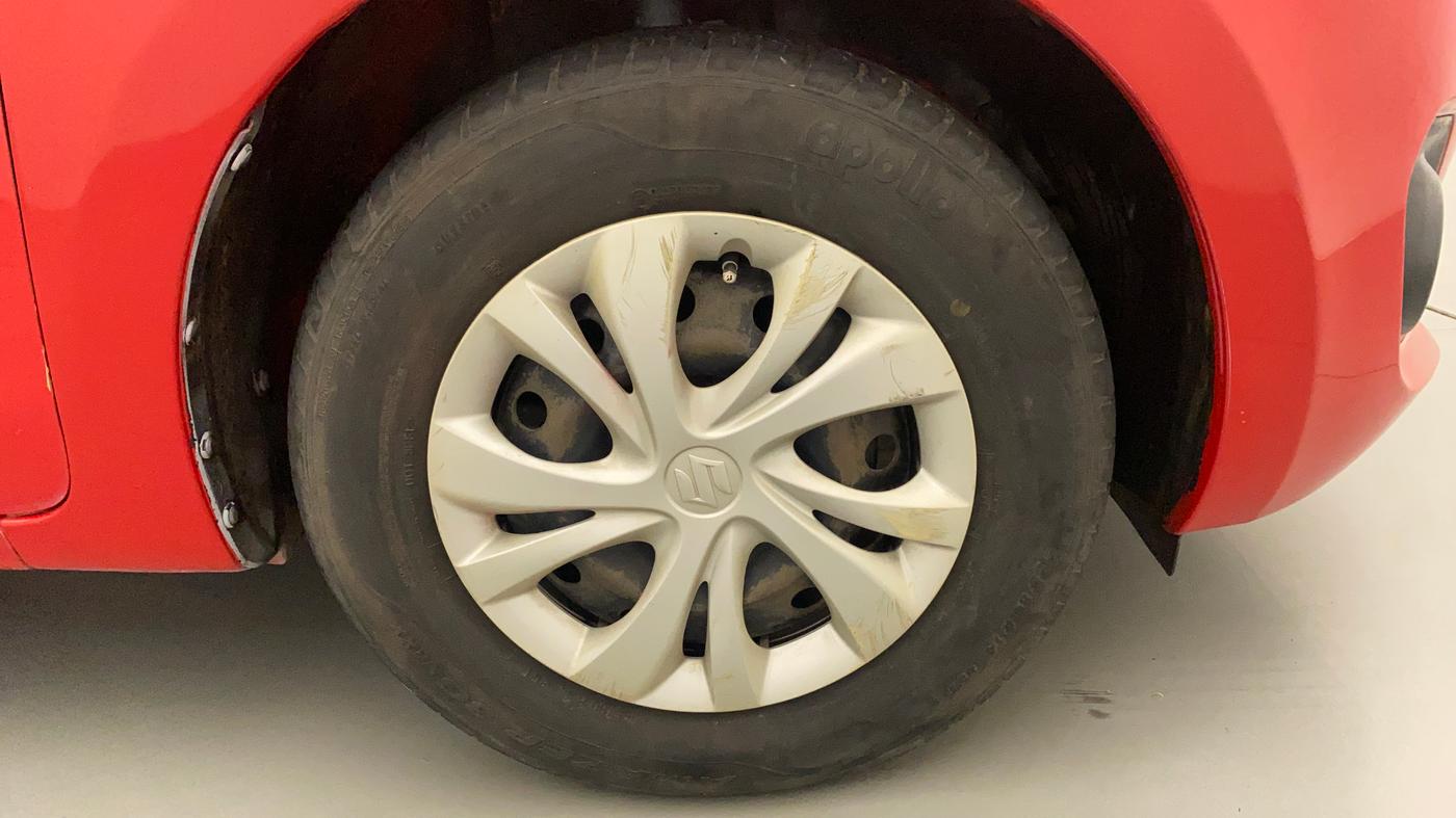2018 Maruti Swift VXI AMT, Petrol, Automatic, 41,110 km, Right Front Wheel
