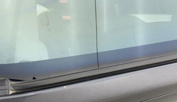 2014 Maruti Alto 800 LXI, Petrol, Manual, 71,077 km, Left A pillar - Paint is slightly faded