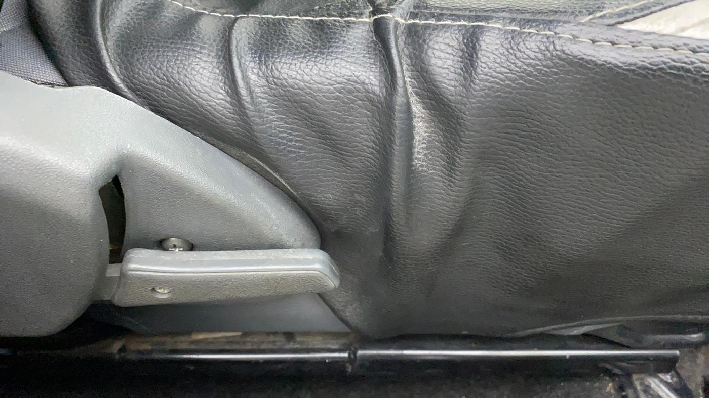 2014 Maruti Alto 800 LXI, Petrol, Manual, 71,077 km, Driver Side Adjustment Panel