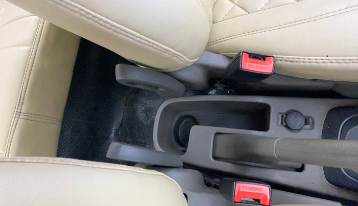 2013 Hyundai i10 MAGNA 1.2, Petrol, Manual, 57,551 km, Driver Side Adjustment Panel