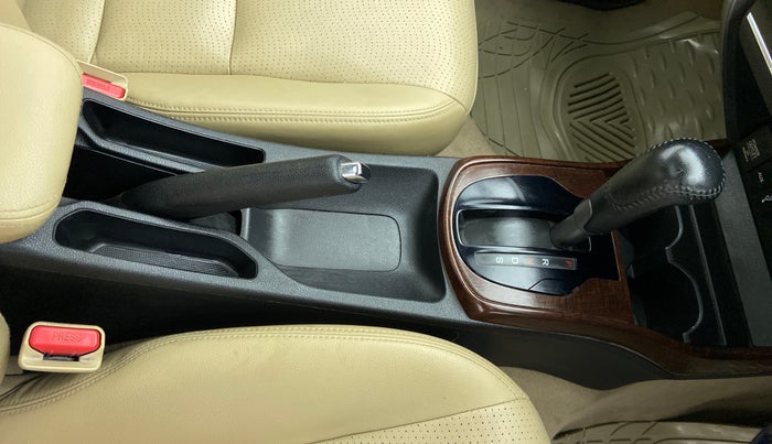 2014 Honda City VX CVT PETROL, Petrol, Automatic, 92,203 km, Gear Lever
