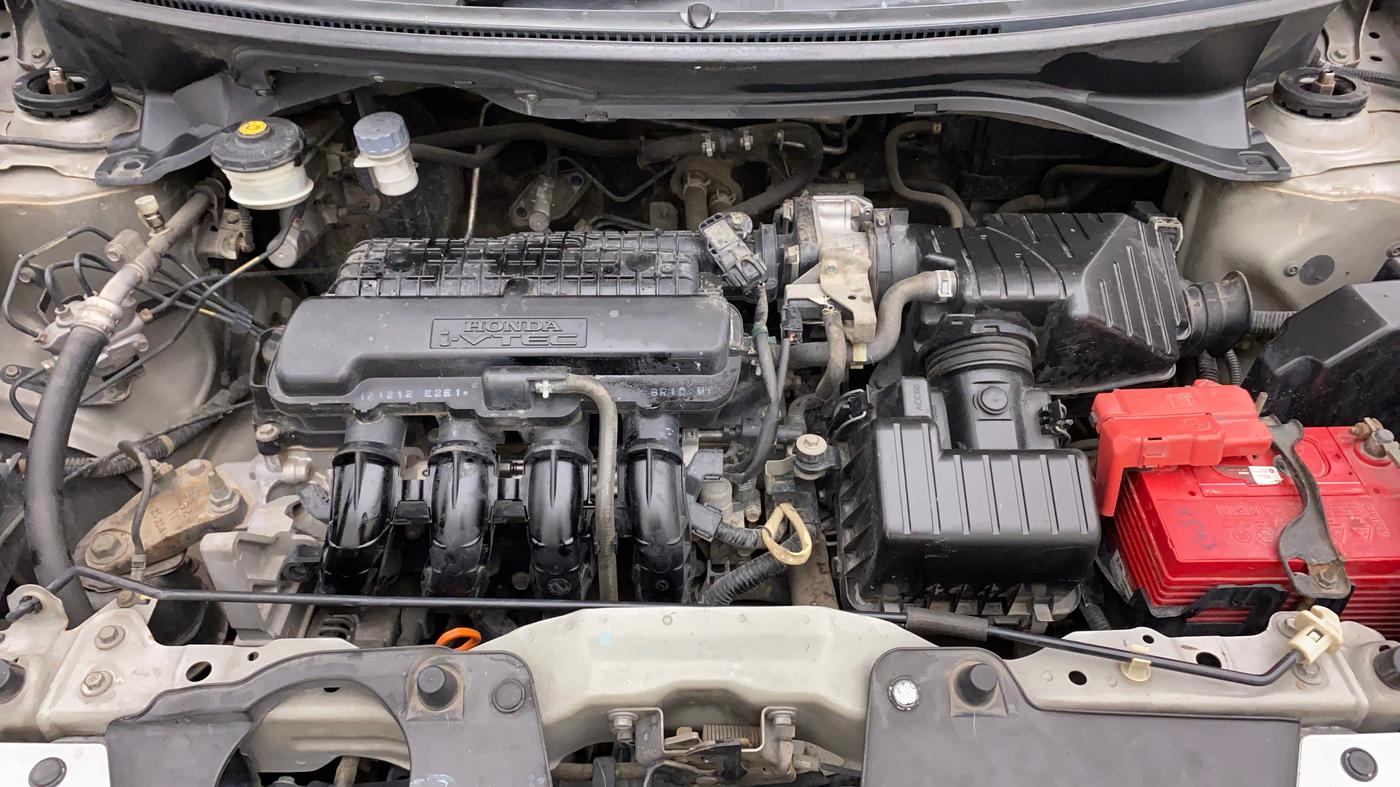 2013 Honda Brio S MT, CNG, Manual, 82,800 km, Open Bonet