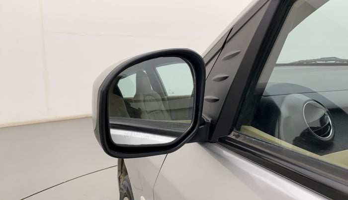 2013 Honda Brio S MT, Petrol, Manual, 82,800 km, Left rear-view mirror - Mirror motor not working