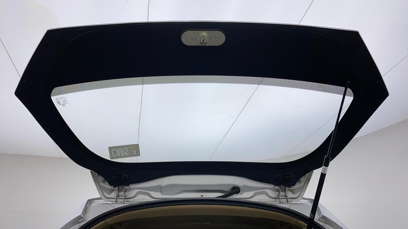2013 Honda Brio S MT, CNG, Manual, 82,800 km, Boot Door Open