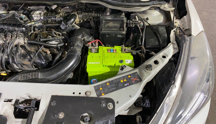 2021 Nissan Kicks XV 1.5, CNG, Manual, 60,491 km, Engine View - Left