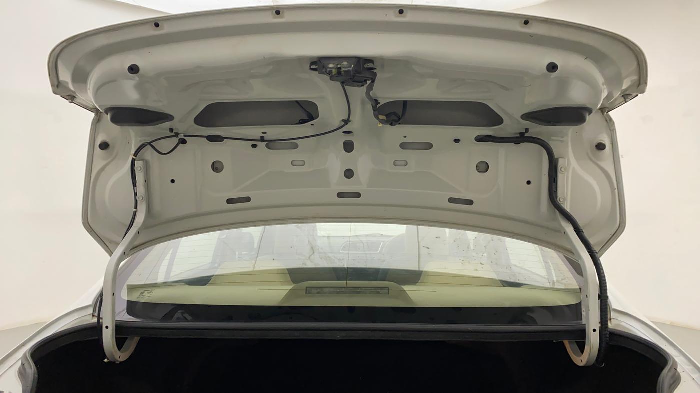 2015 Maruti Ciaz VXI, Petrol, Manual, 78,426 km, Boot Door Open