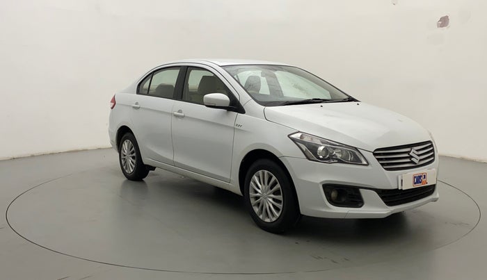 2015 Maruti Ciaz VXI, Petrol, Manual, 78,426 km, Right Front Diagonal