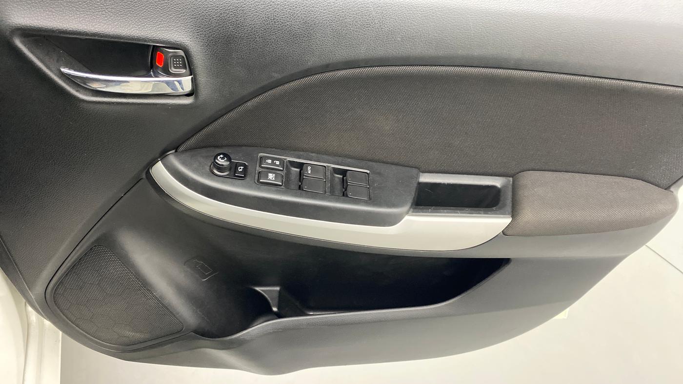 2017 Maruti Baleno ZETA 1.2 K12 AMT, Petrol, Automatic, 22,390 km, Driver Side Door Panels Control