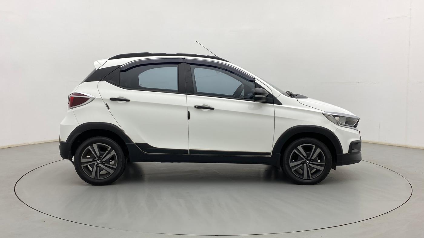 2022 Tata TIAGO NRG XZ MT, Petrol, Manual, 13,652 km, Right Side View