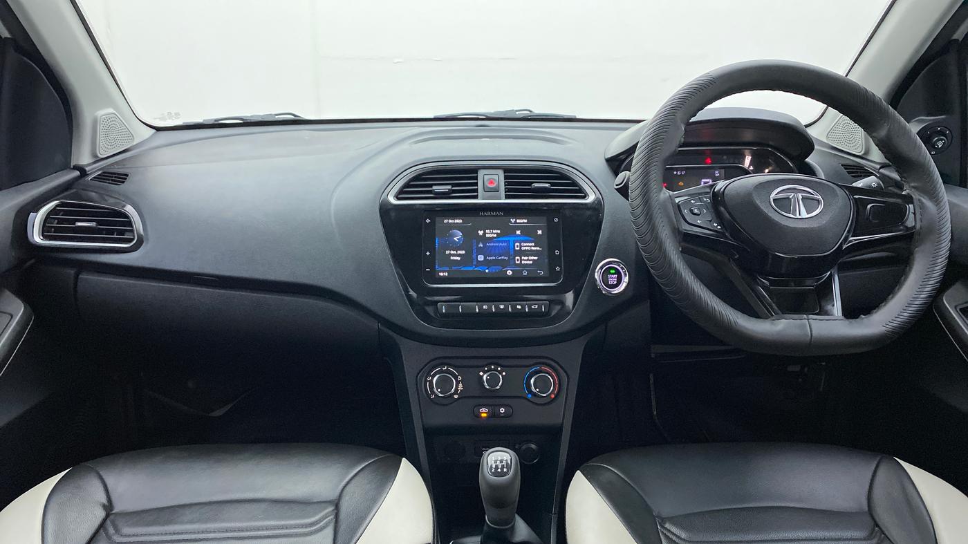 2022 Tata TIAGO NRG XZ MT, Petrol, Manual, 13,652 km, Dashboard