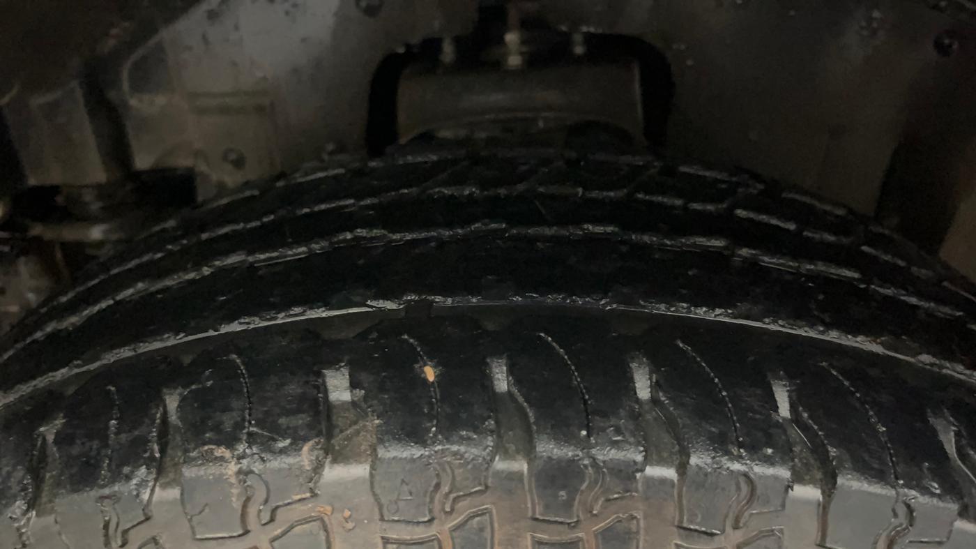 2022 Mahindra Thar LX PETROL HT 4WD AT, Petrol, Automatic, 47,201 km, Left Front Tyre Tread