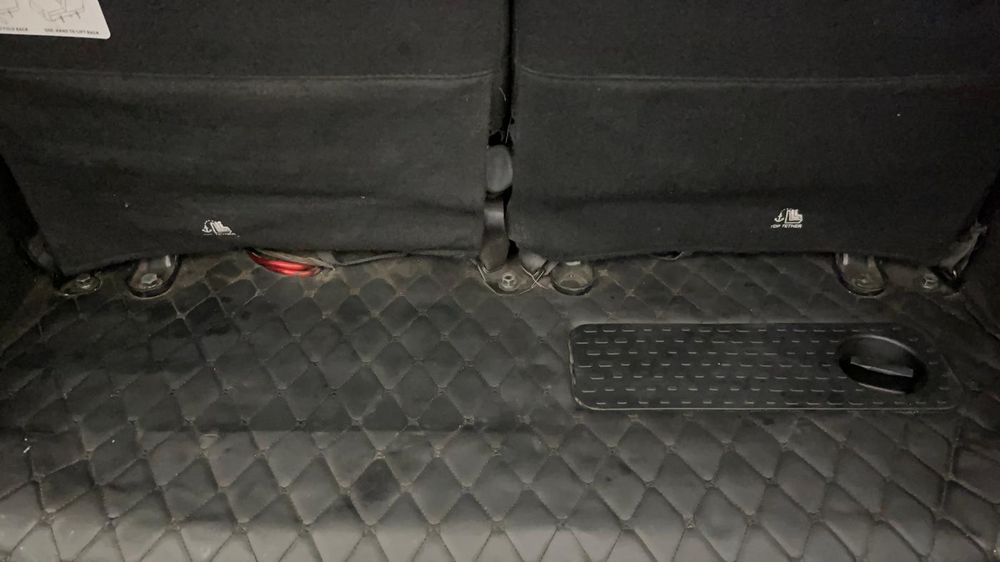 2022 Mahindra Thar LX PETROL HT 4WD AT, Petrol, Automatic, 47,201 km, Boot Inside