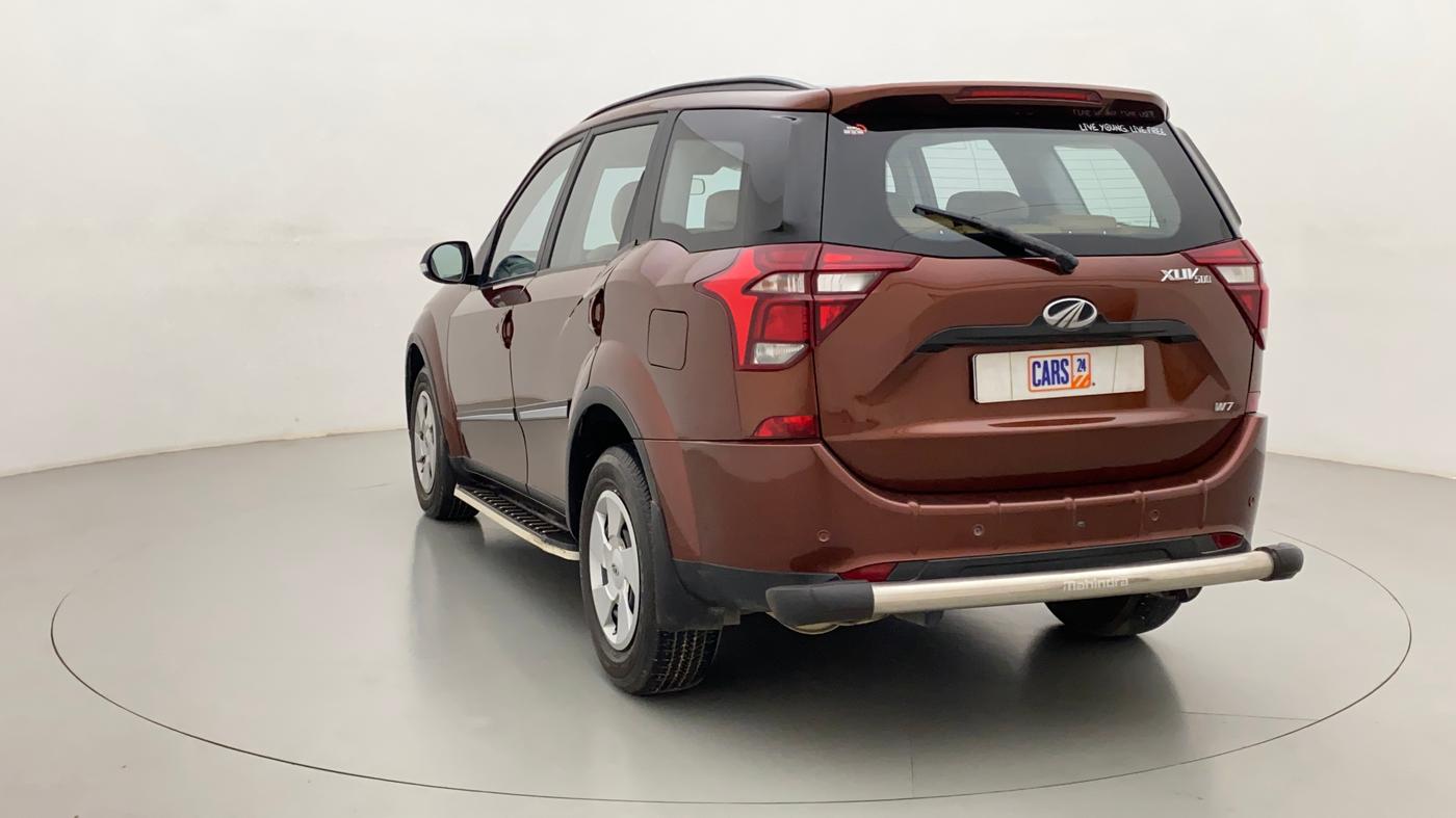 2020 Mahindra XUV500 W7 FWD, Diesel, Manual, 21,772 km, Left Back Diagonal