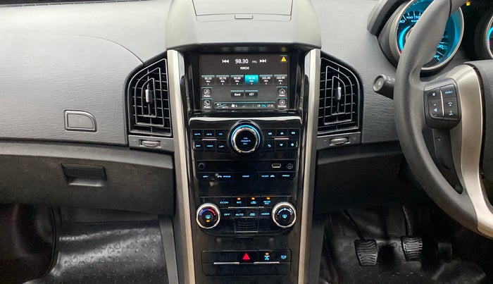 2020 Mahindra XUV500 W7 FWD, Diesel, Manual, 21,772 km, Air Conditioner