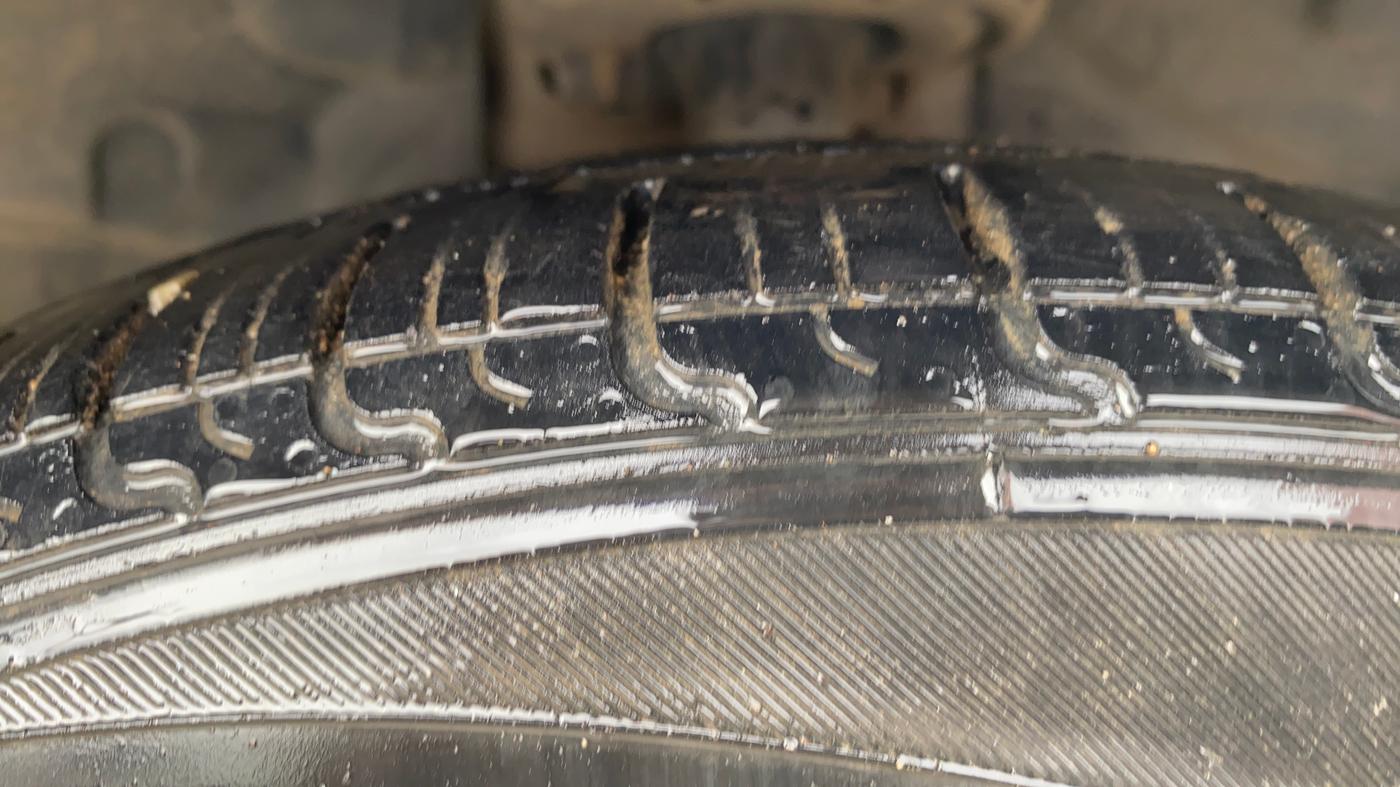 2019 Ford FREESTYLE TITANIUM 1.2 PETROL, Petrol, Manual, 90,734 km, Right Front Tyre Tread