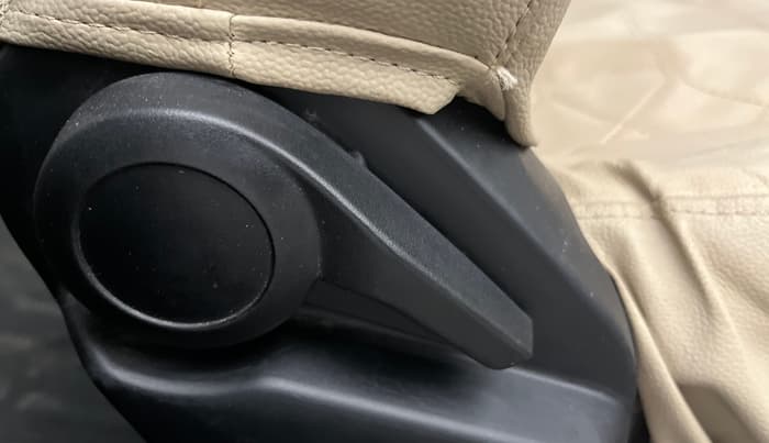 2021 Tata ALTROZ XT PETROL, CNG, Manual, 35,938 km, Driver Side Adjustment Panel