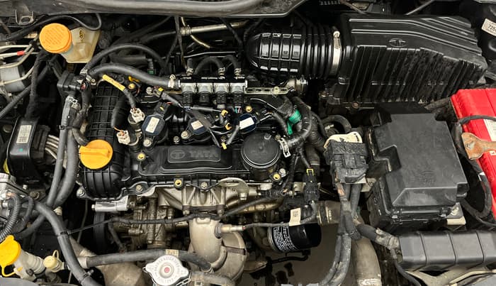 2021 Tata ALTROZ XT PETROL, CNG, Manual, 35,938 km, Engine View