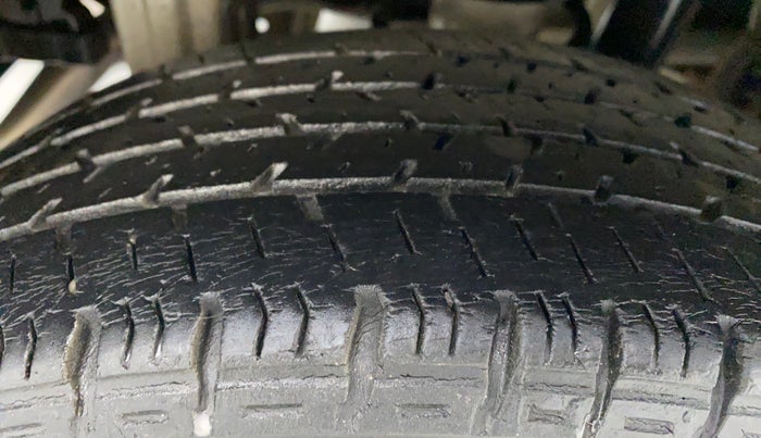 2012 Maruti Alto K10 VXI P, Petrol, Manual, 87,463 km, Right Rear Tyre Tread