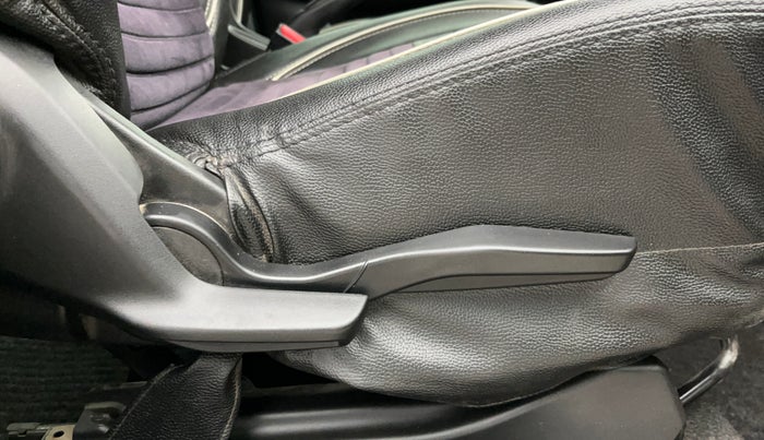 2018 Maruti Baleno ALPHA PETROL 1.2, CNG, Manual, 57,108 km, Driver Side Adjustment Panel