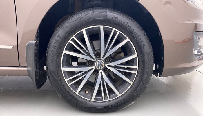 2018 Volkswagen Vento HIGHLINE DIESEL 1.5, Diesel, Manual, 90,723 km, Right Front Wheel