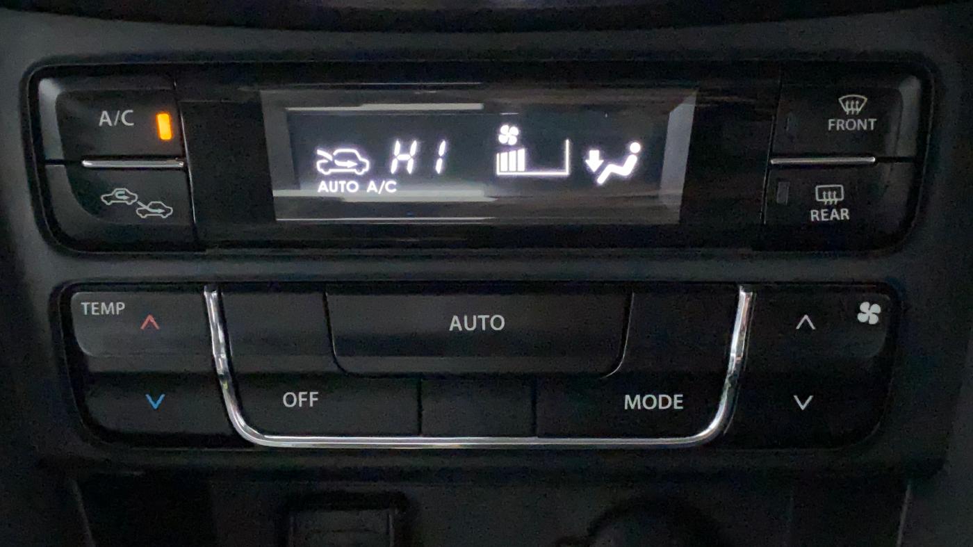 2016 Maruti Vitara Brezza ZDI, Diesel, Manual, 79,221 km, Automatic Climate Control