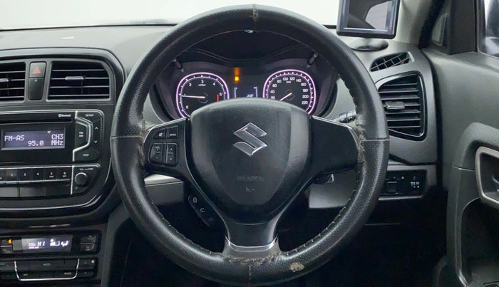 2016 Maruti Vitara Brezza ZDI, Diesel, Manual, 79,221 km, Steering Wheel Close Up