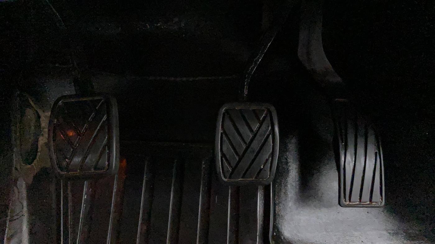 2016 Maruti Vitara Brezza ZDI, Diesel, Manual, 79,221 km, Pedals