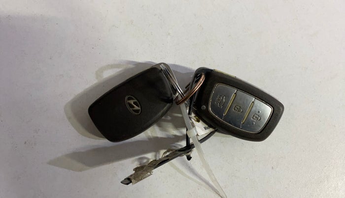 2014 Hyundai Grand i10 ASTA 1.2 KAPPA VTVT, Petrol, Manual, 72,360 km, Key Close Up