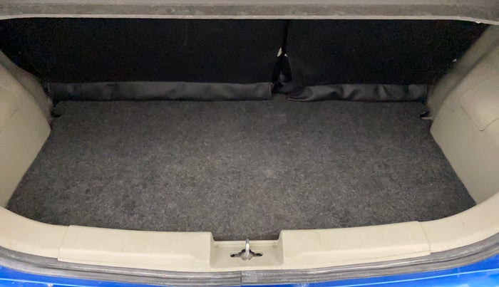 2014 Maruti Celerio VXI AMT, Petrol, Automatic, 61,269 km, Boot Inside