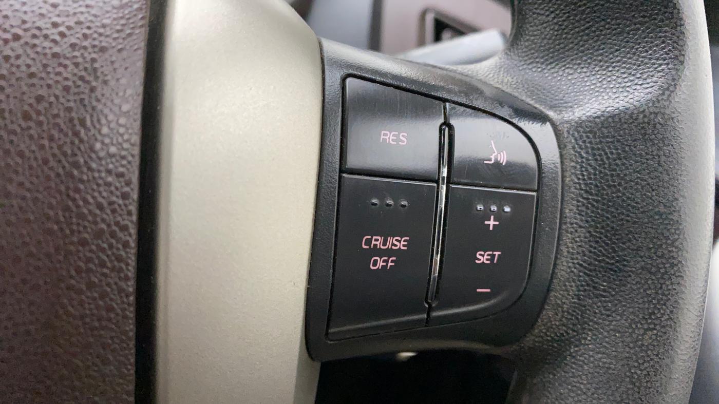 2015 Mahindra XUV500 W6, Diesel, Manual, 91,414 km, Adaptive Cruise Control