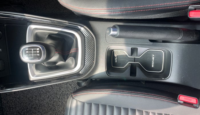 2023 KIA SONET GTX PLUS 1.5 IMT, Diesel, Manual, 17,250 km, Gear Lever