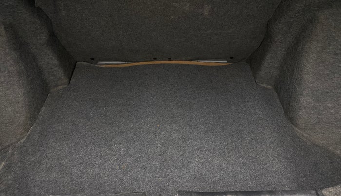 2018 Honda Amaze 1.2L I-VTEC S, Petrol, Manual, 1,43,926 km, Boot Inside