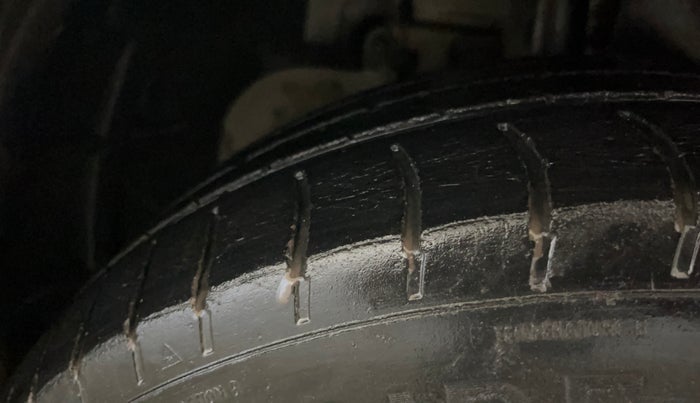 2016 Ford Ecosport TREND 1.5L PETROL, Petrol, Manual, 43,981 km, Right Front Tyre Tread